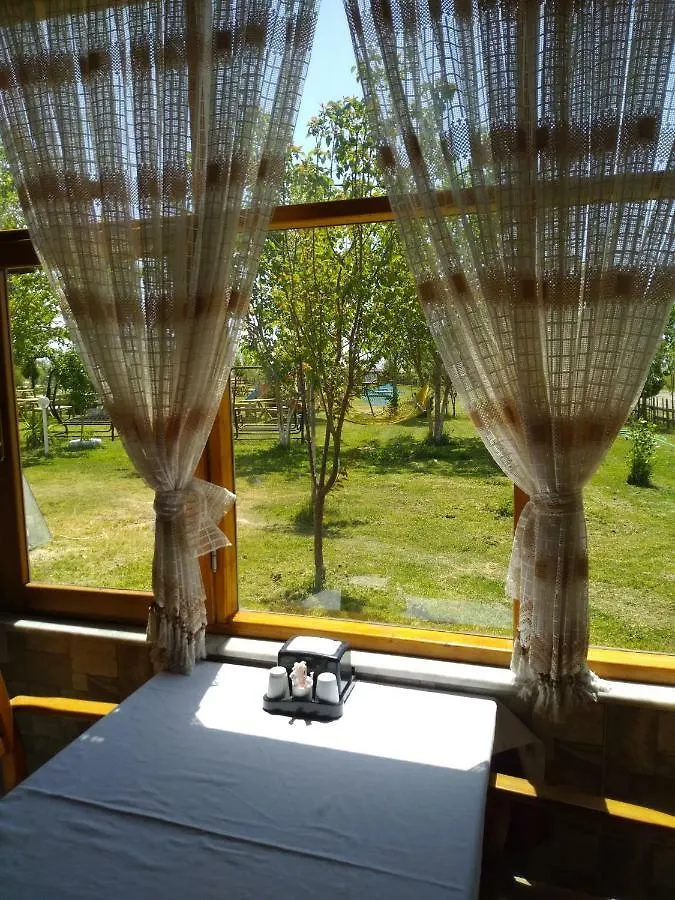Gumuldur Deniz Kizi Green Garden Turkey